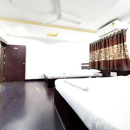 Hotel United House Sirdi Kültér fotó