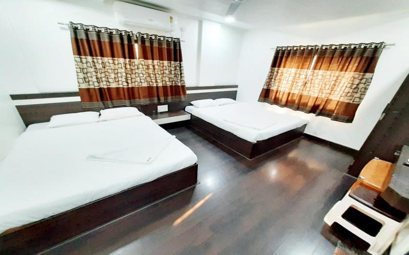 Hotel United House Sirdi Kültér fotó