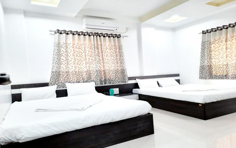 Hotel United House Sirdi Kültér fotó